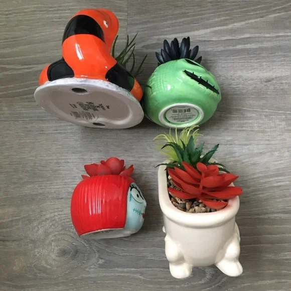 NWT Disney The Nightmare Before Christmas Faux Succulent Platter Set